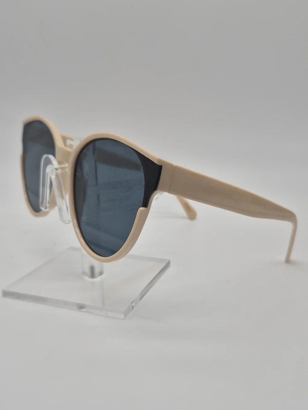 Black & Tan Women's Sunglasses